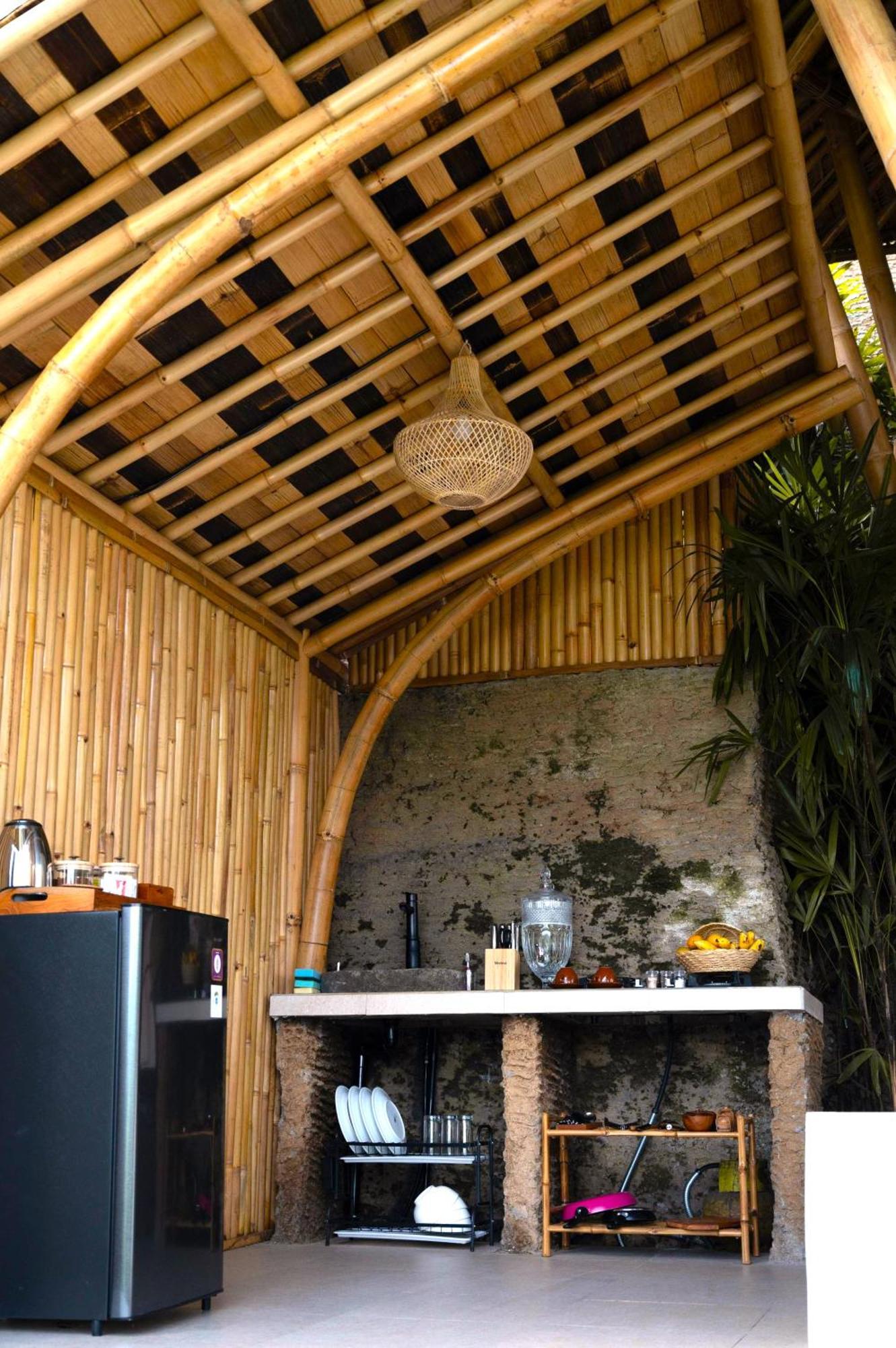 Danaswari Bali Bamboo House Selat Exterior foto